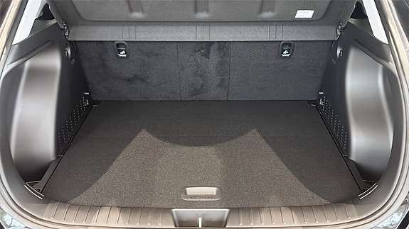 Hyundai Kona 10 of 12