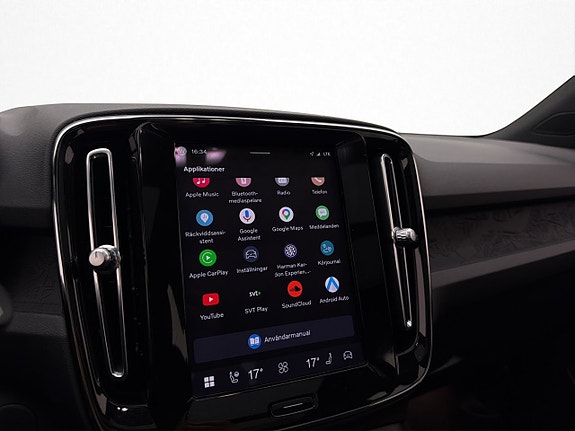 Volvo XC40 21 of 30