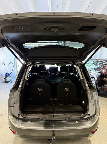 Citroen Grand C4 Picasso 14 of 14