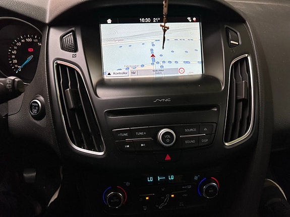 Ford Focus 4 of 6