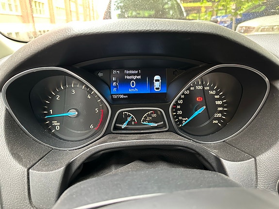 Ford Focus 5 of 6