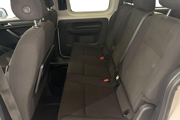 Volkswagen Caddy Maxi 15 of 18