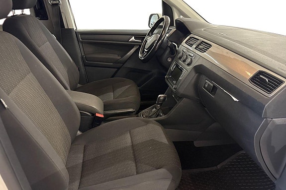 Volkswagen Caddy Maxi 13 of 18