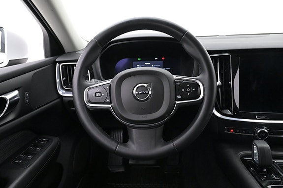 Volvo V60 7 of 27