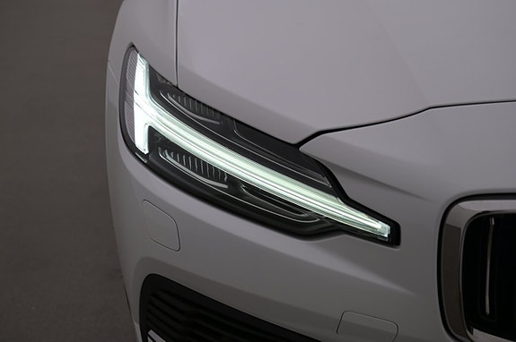 Volvo V60 25 of 27