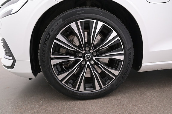 Volvo V60 27 of 27