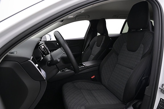 Volvo V60 9 of 27
