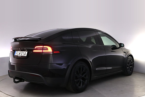 Tesla Model X 5 of 27