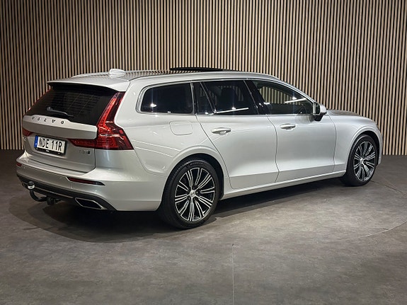 Volvo V60 4 of 26