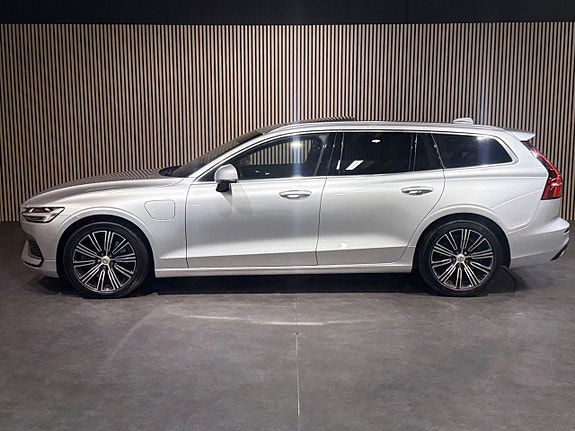 Volvo V60 7 of 26