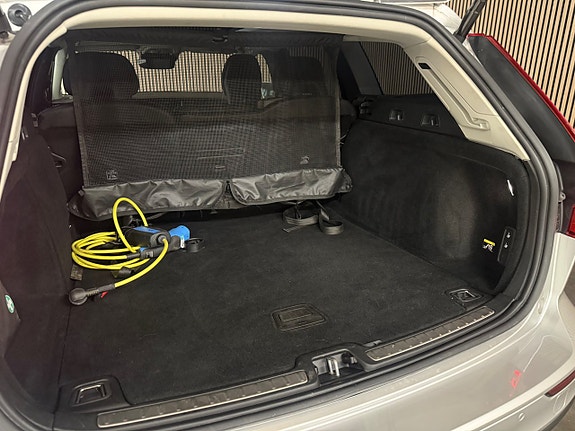 Volvo V60 17 of 26