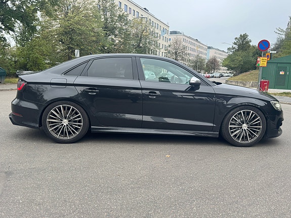 Audi S3 10 of 13