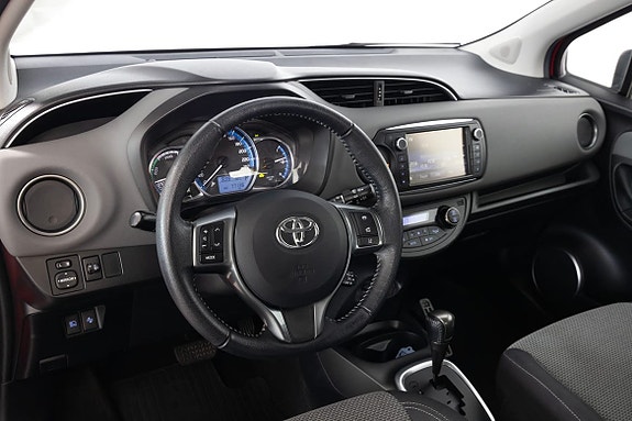 Toyota Yaris 18 of 20