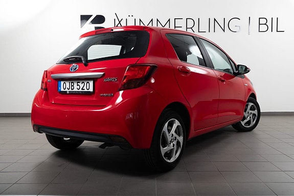 Toyota Yaris 12 of 20