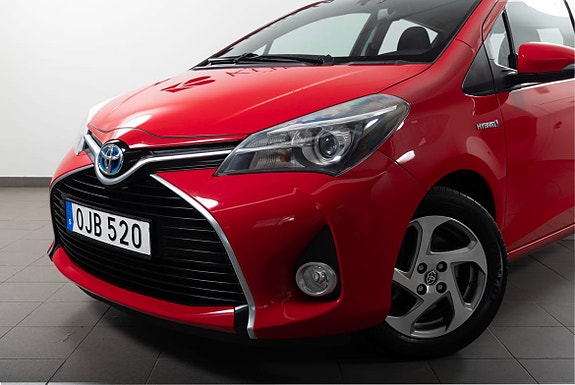 Toyota Yaris 10 of 20