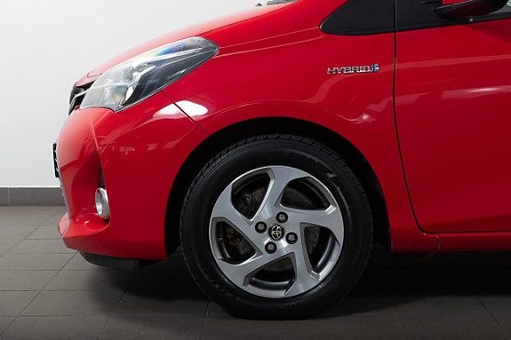 Toyota Yaris 4 of 20
