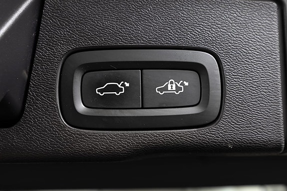 Volvo XC60 24 of 24