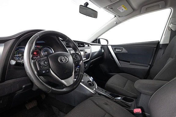 Toyota Auris 16 of 21