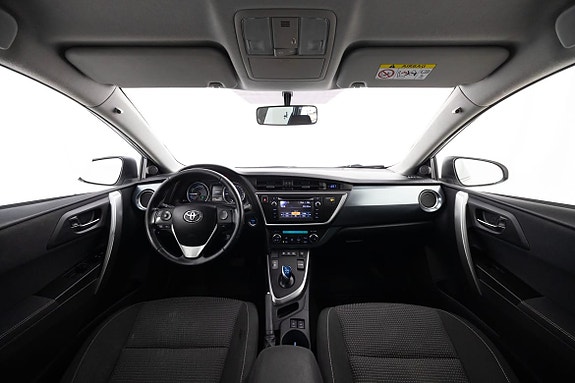 Toyota Auris 13 of 21