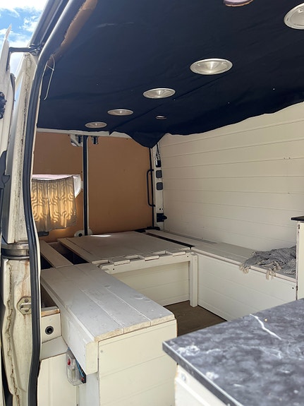 Volkswagen Crafter 5 of 8