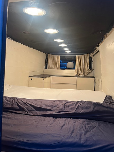 Volkswagen Crafter 4 of 8