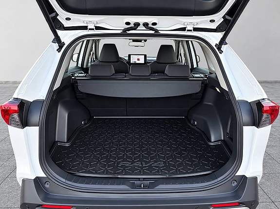 Toyota RAV4 10 of 22