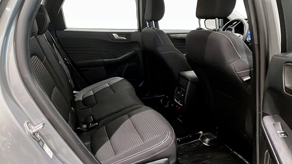 Ford Kuga 5 of 13