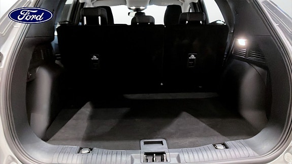 Ford Kuga 10 of 13