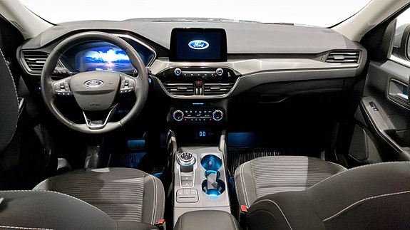 Ford Kuga 4 of 13