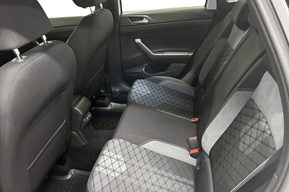 Volkswagen Taigo 16 of 20