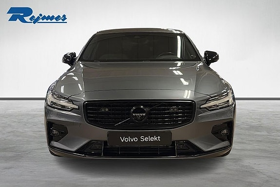 Volvo S60 2 of 15