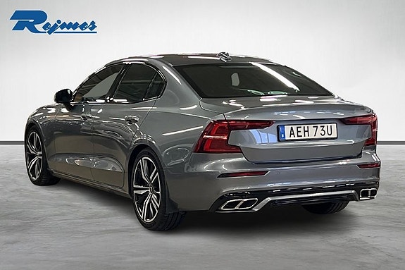 Volvo S60 5 of 15
