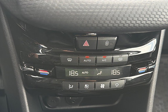 Peugeot 2008 20 of 28