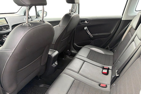 Peugeot 2008 24 of 28
