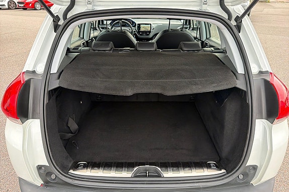 Peugeot 2008 25 of 28