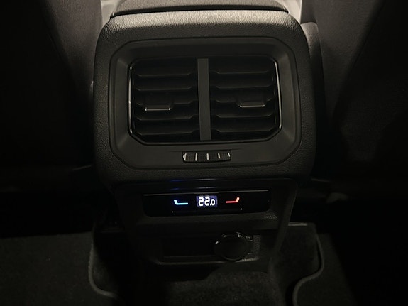 Volkswagen Tiguan Allspace 14 of 25