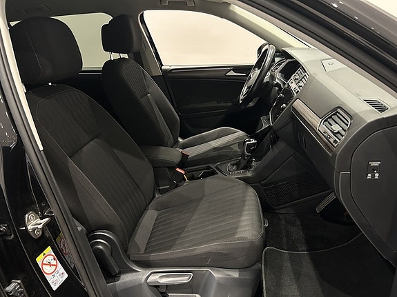 Volkswagen Tiguan Allspace 18 of 25