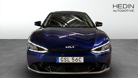 Kia EV6 2 of 17