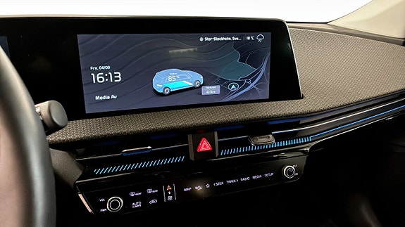 Kia EV6 11 of 17