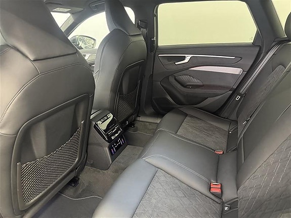 Audi A6 8 of 12