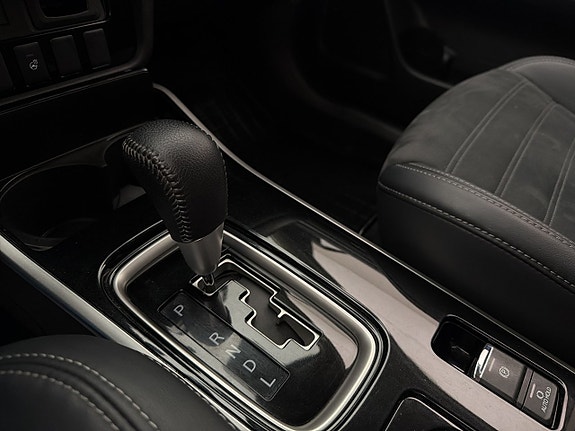Mitsubishi Outlander 24 of 30