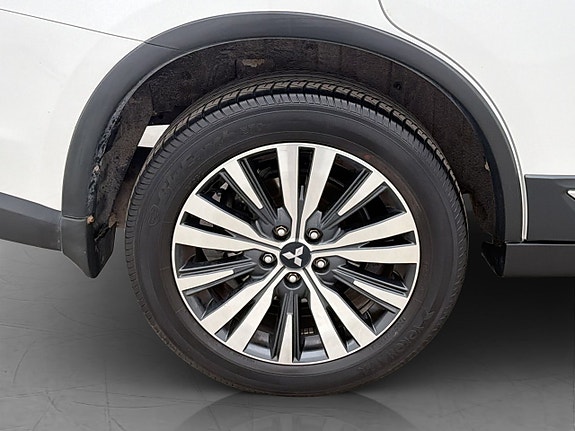 Mitsubishi Outlander 29 of 30