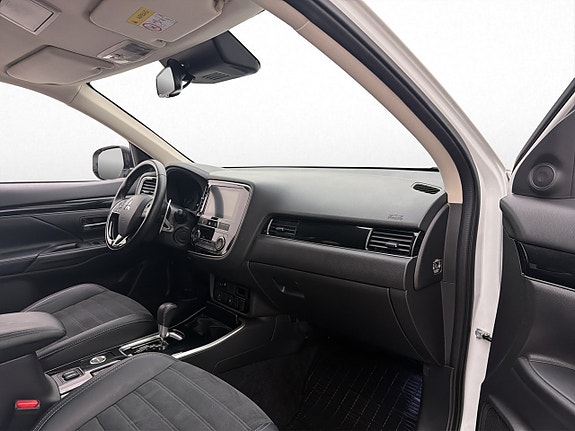Mitsubishi Outlander 25 of 30
