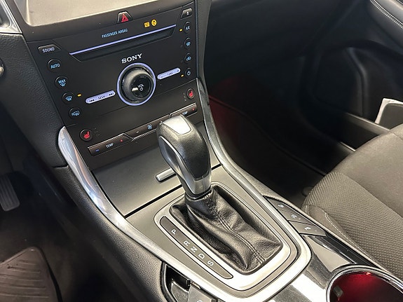 Ford S-MAX 25 of 30