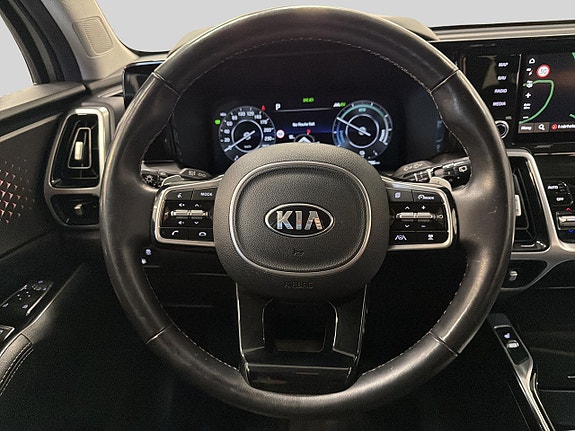Kia Sorento 26 of 30