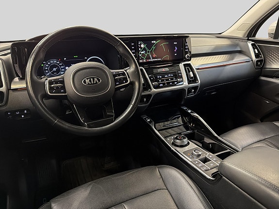 Kia Sorento 21 of 30