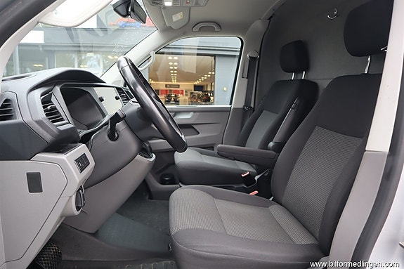 Volkswagen Transporter 4 of 18