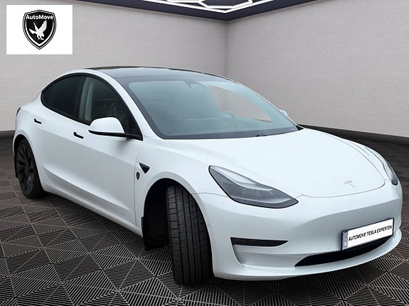Tesla Model 3 3 of 12