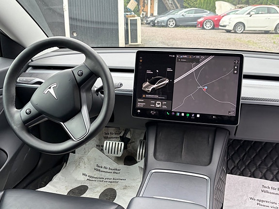 Tesla Model 3 9 of 12