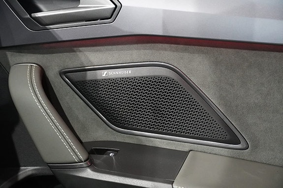 Cupra Leon 9 of 18